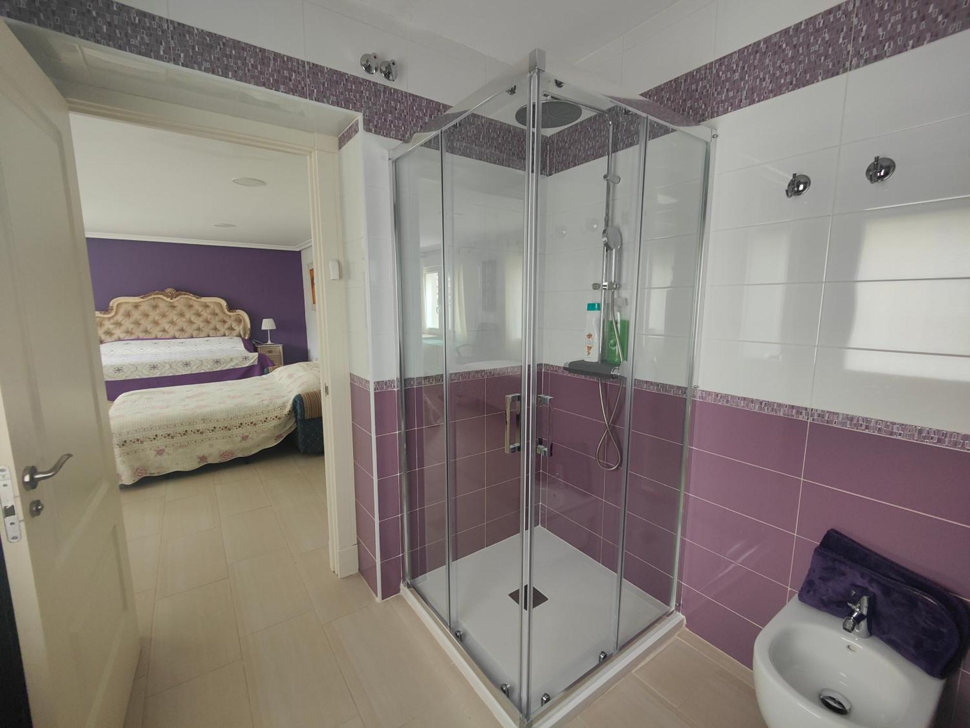 Chalet Con Piscina Y Jacuzzi En Madrid Alquila Habitaciones Algete エクステリア 写真